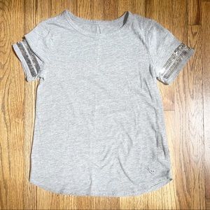 🌈5 for $25 JUSTICE Heathered Grey Tee with Sequence sleeves